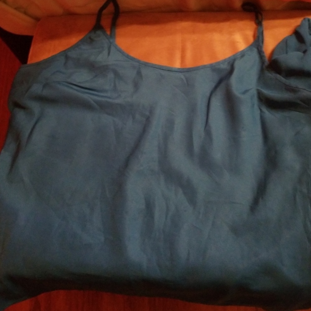 Top - Picture 4 of 4